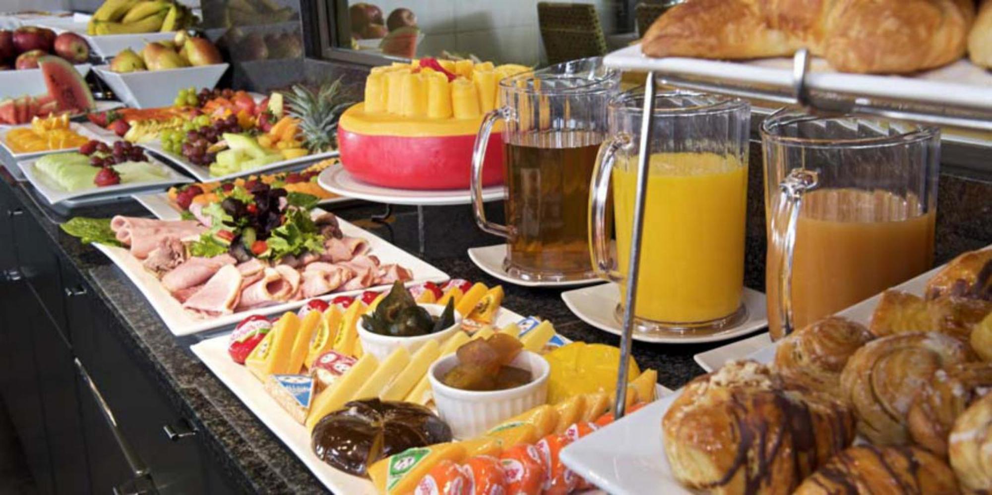 Dondar Hotel Formula 1 View 巴库 外观 照片